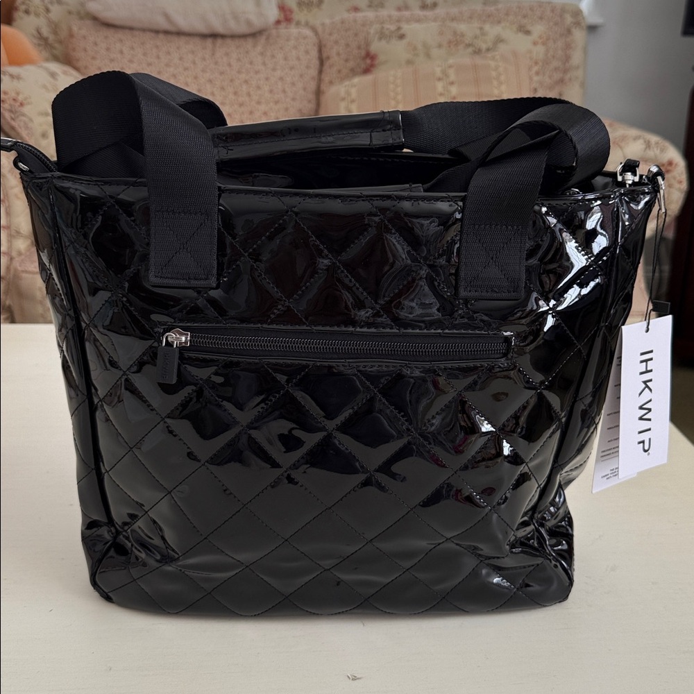 IHKWIP Quilted Carry Your Confidence Anti-Theft Tote Patent Black NWT - Picture 2 of 15